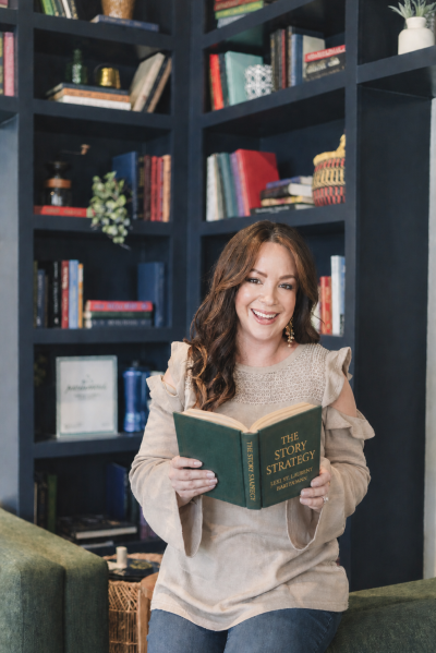 Lexi - Coffee Shop - Book